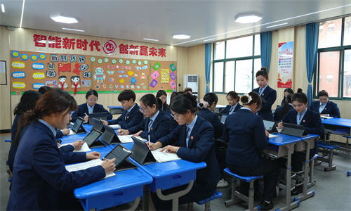 阳光学校小学AI部开展语文教研活动，助力教学提质增效