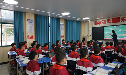 阳光 AI 智慧课堂 令学生快乐无限