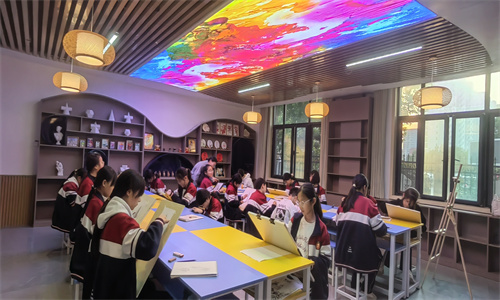 多彩社团，燃情校园