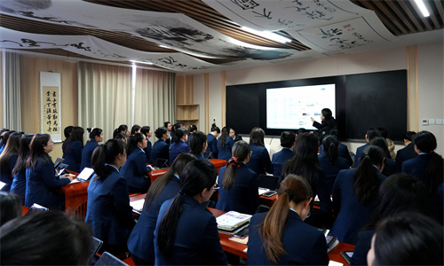 阳光学校AI智慧课堂应用交流会成功举行